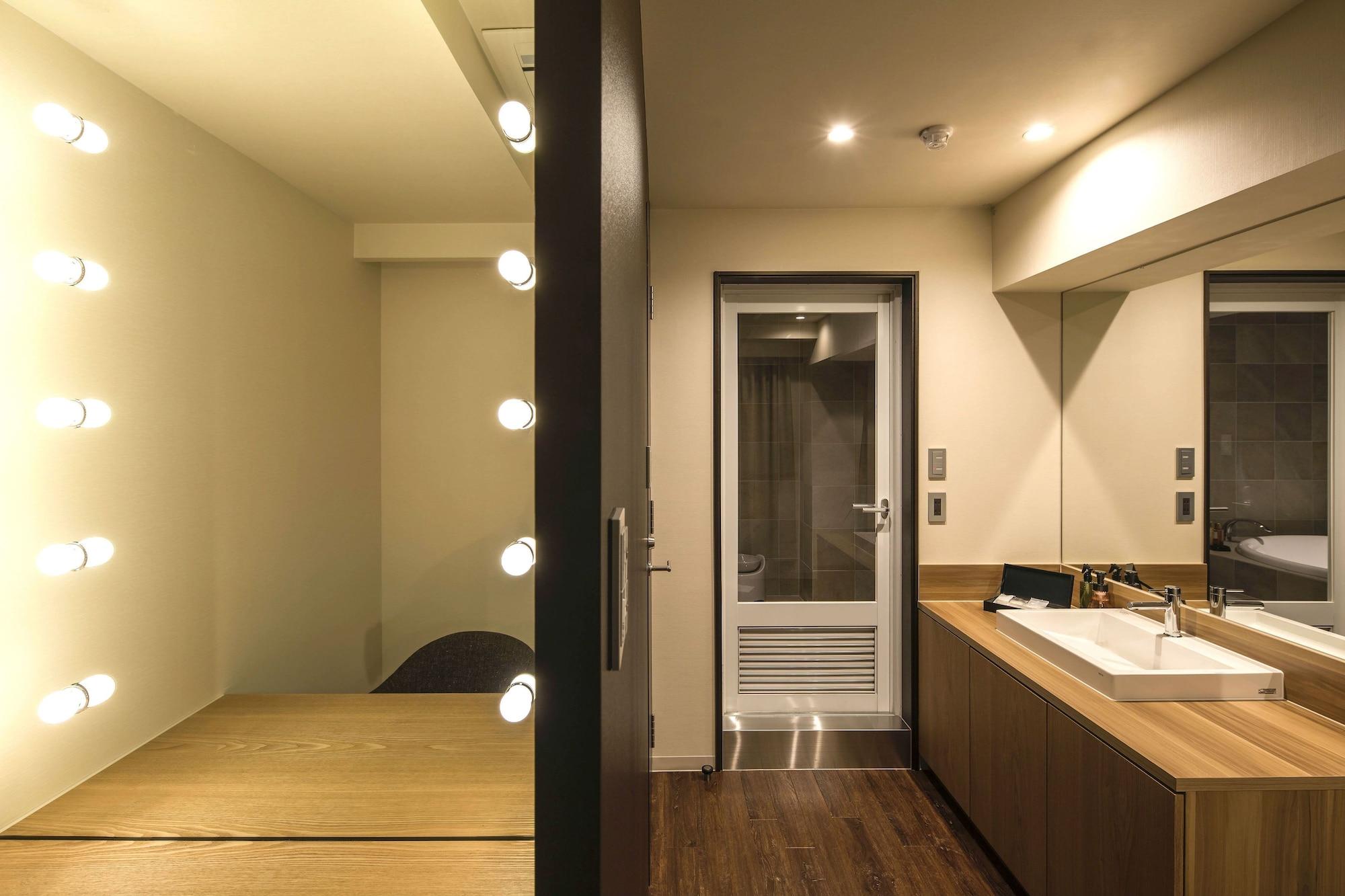 Hotel The Grandee Shinsaibashi Osaka Buitenkant foto