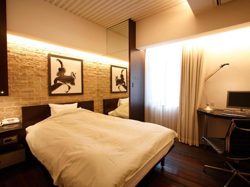 Hotel The Grandee Shinsaibashi Osaka Buitenkant foto