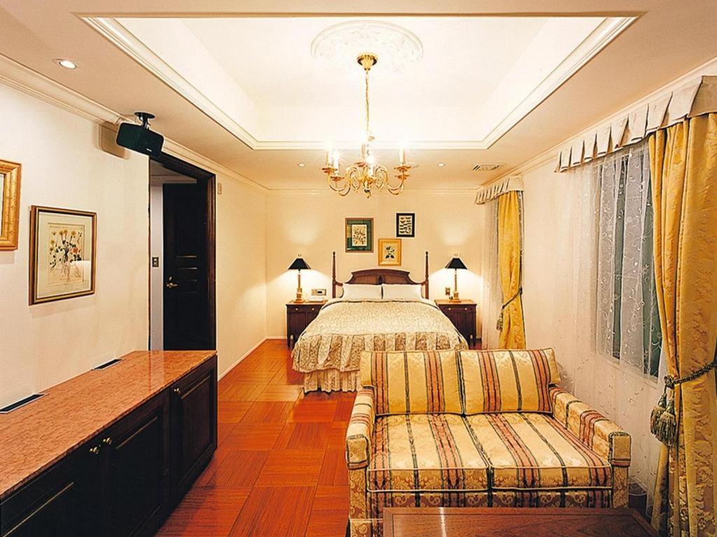 Hotel The Grandee Shinsaibashi Osaka Buitenkant foto